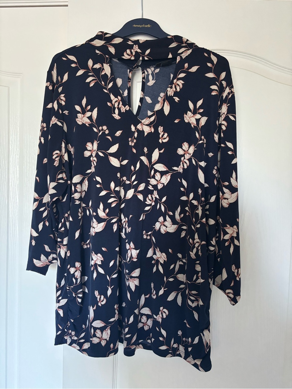 Torrid Navy keyhole tunic/blouse with Blush Floral Print